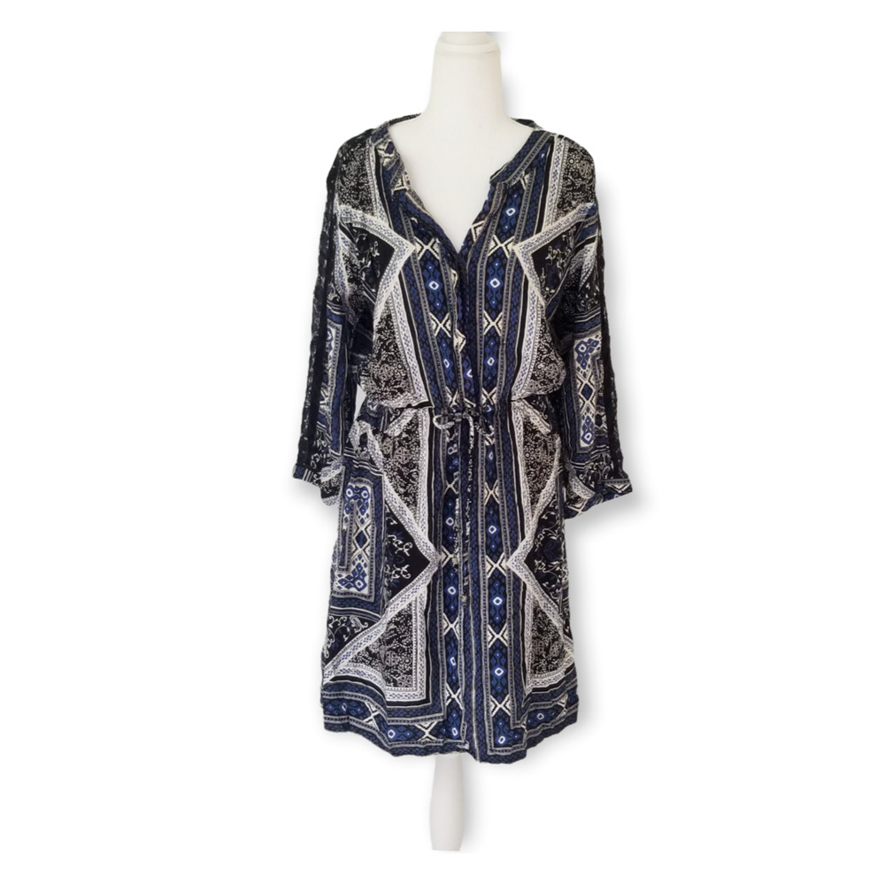 Lola P. ¾ sleeve dress, Paisley print Black, Blue, White- Size S